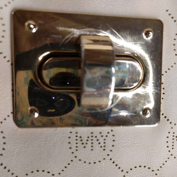 Tan Marc New York Shoulder Bag - Picture 5 of 7